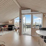 Stunning In With Wifi Holiday home