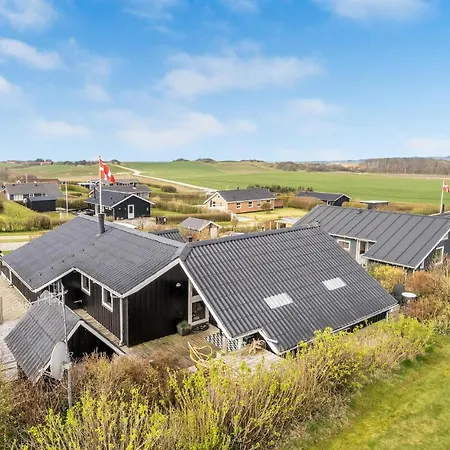 Holiday home Stunning In With Wifi Lemvig